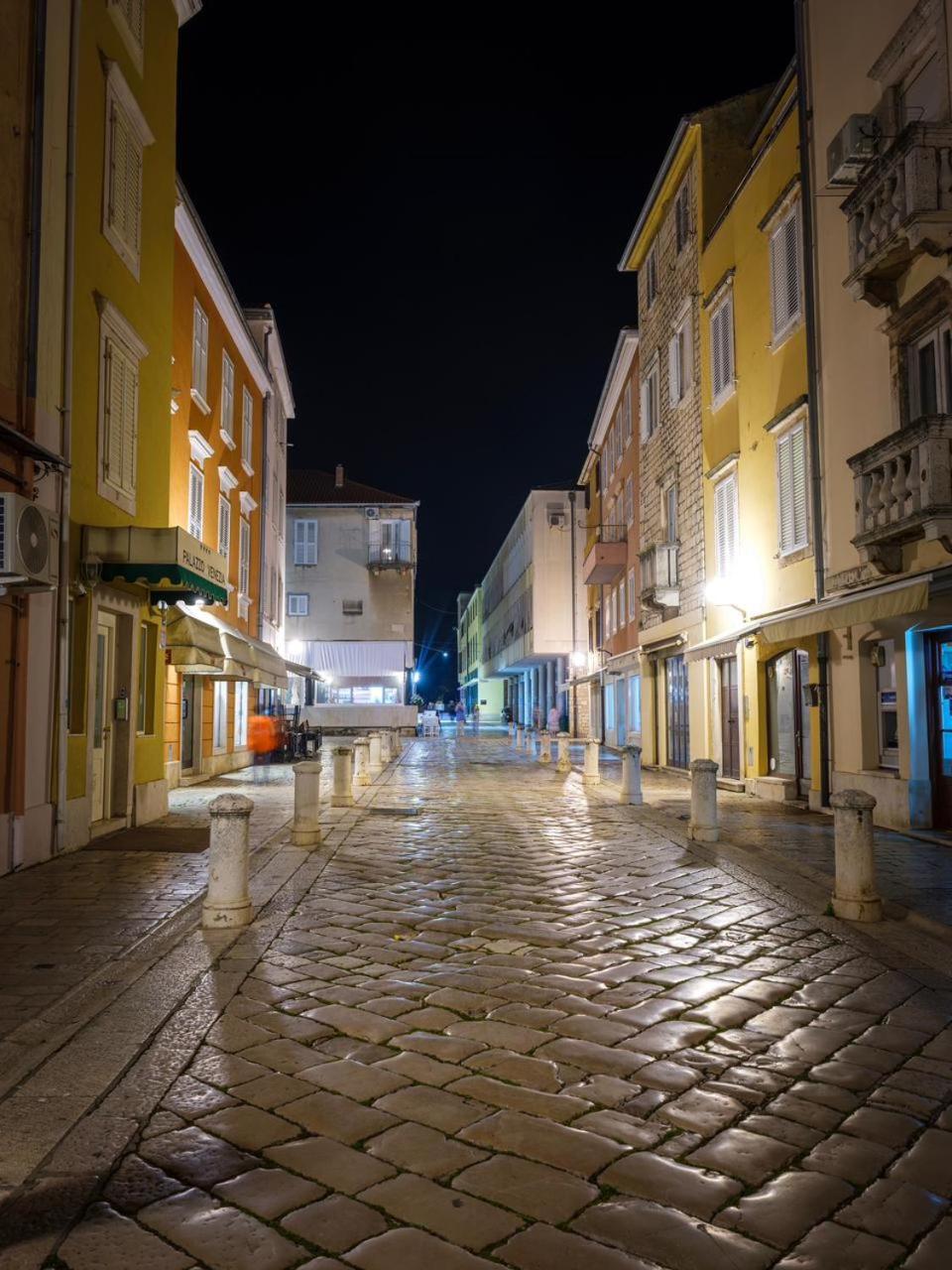 Luxury Rooms Volat Old Town Zadar Eksteriør bilde